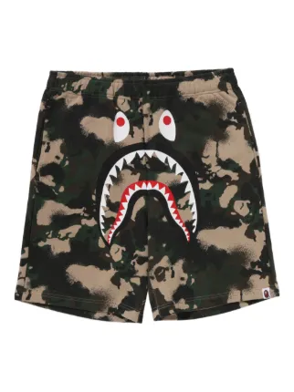A BATHING APE®