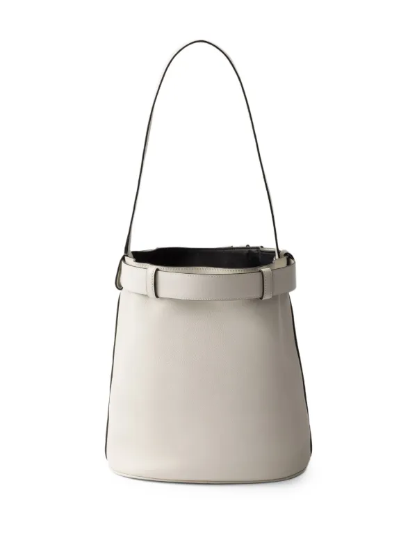 Prada バックル バケットバッグ | ホワイト | FARFETCH JP