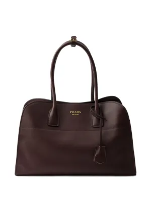 Prada レザー ハンドバッグ | ブラウン | FARFETCH JP