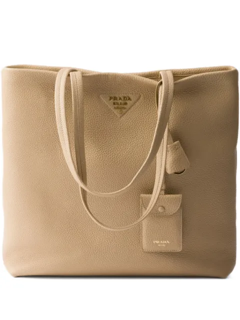 Prada tote grande