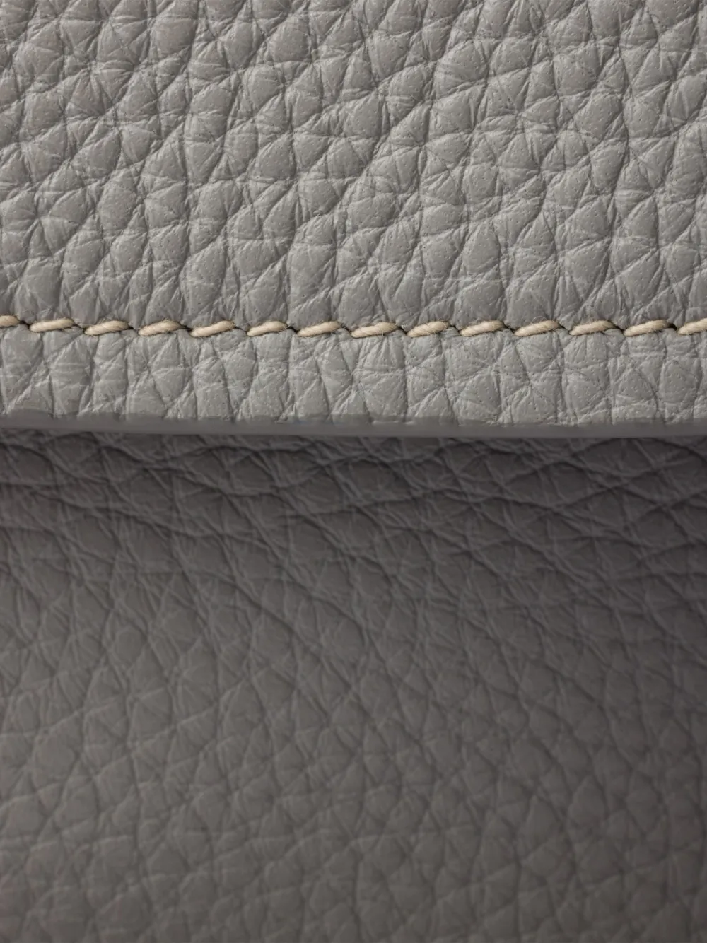 Prada Leren schoudertas Grijs