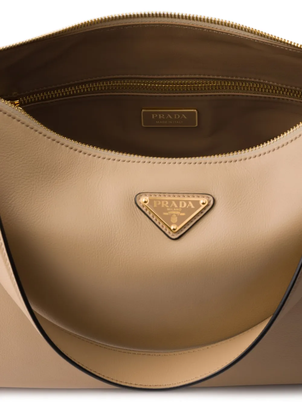 Prada Aimée Grosse Schultertasche Aus Leder