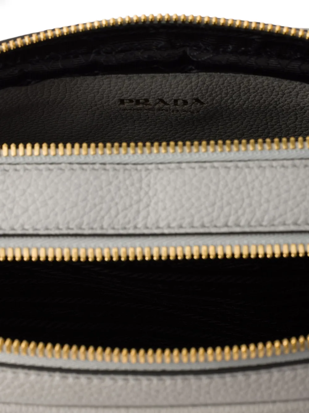 Prada Leren schoudertas Grijs