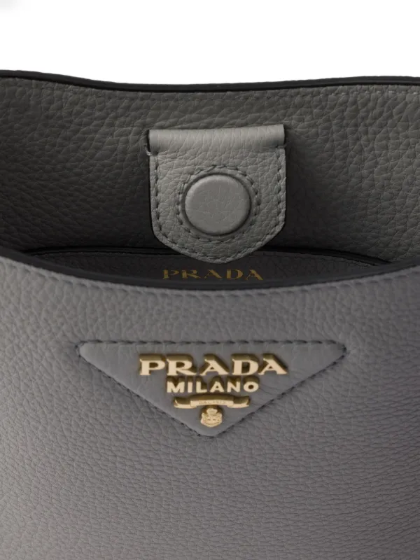 プラダ ショルダーバッグ レザー×ナイロン グレー ギャラ付 Prada レザー ショルダーバッグ | グレー | FARFETCH JP