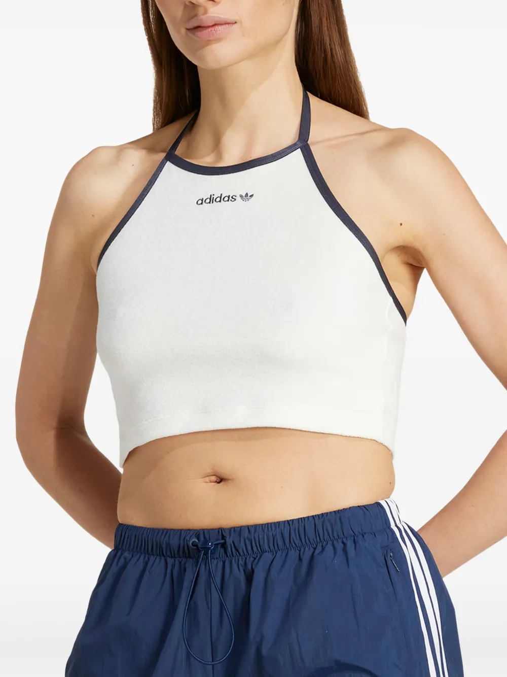 adidas top con logo bordado | Chalecos y camisetas | Image 2