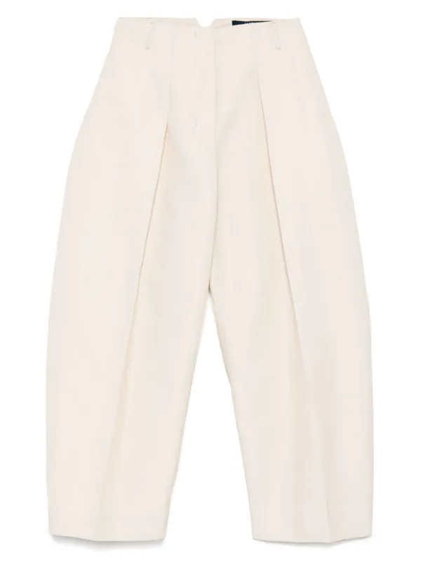 Jacquemus Le Pantalon Ovalo ハイライズパンツ Jacquemus Le Pantalon Ovalo Pleated Wide-Leg Trousers