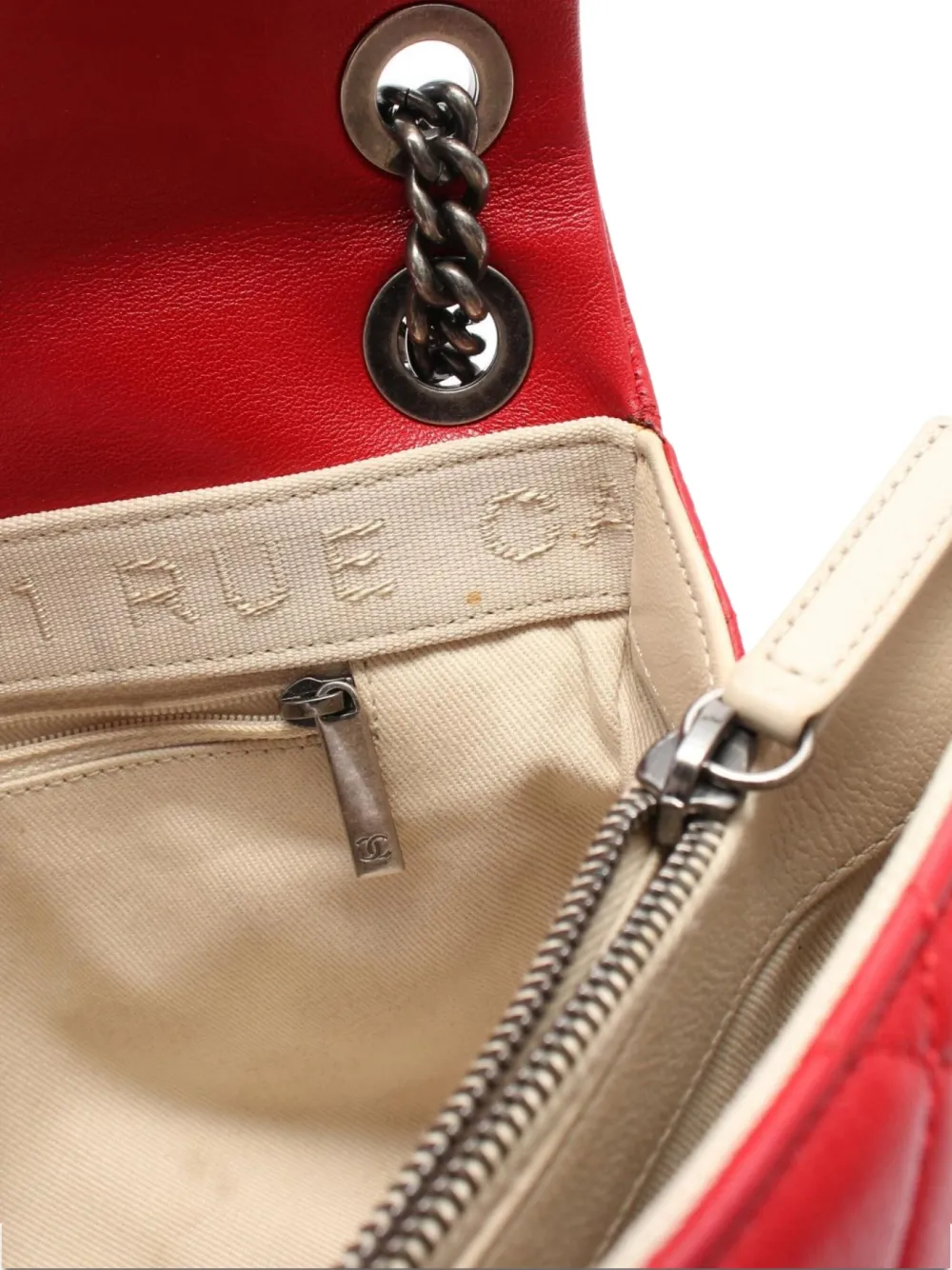 Pre-owned Chanel 2014-2015 31 Rue Cambon Flap Shoulder Bag In Red
