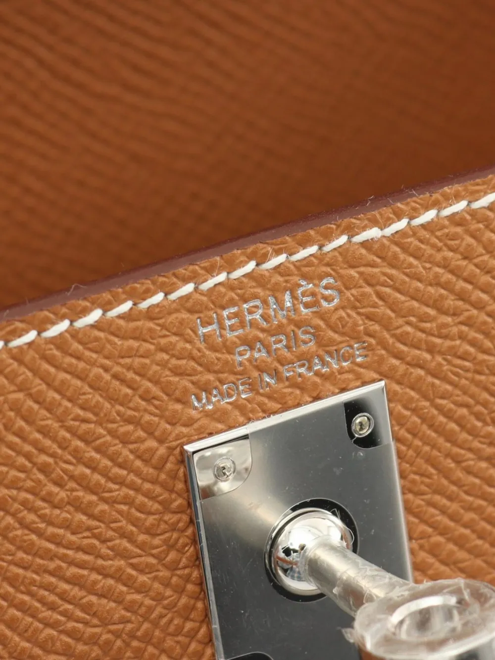 Pre-owned Hermes 2024 Kelly 25 Two-way Handbag In Brown