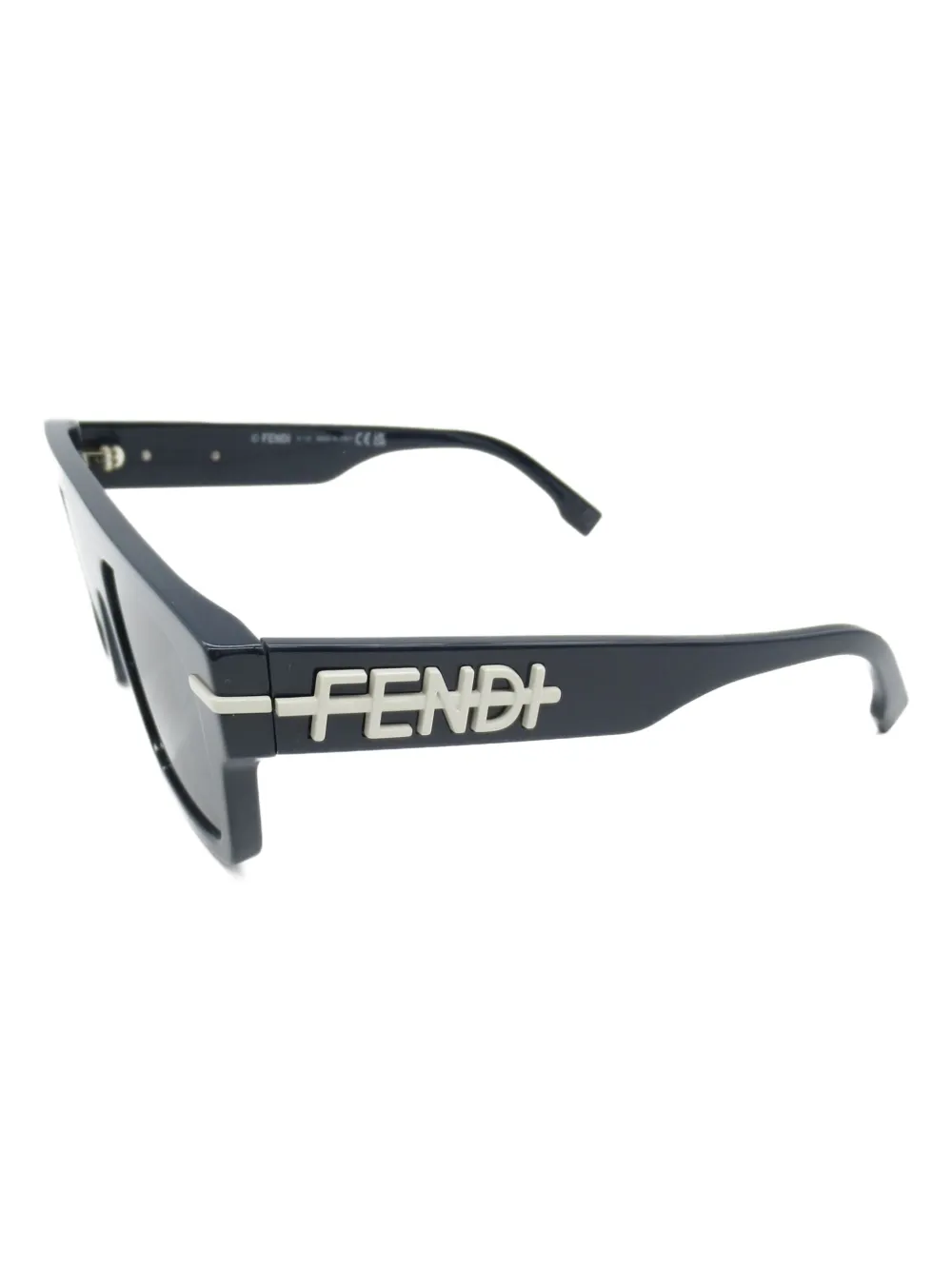 Fendi Pre-Owned 2020s logo-embossed sunglasses | Men | Image 2