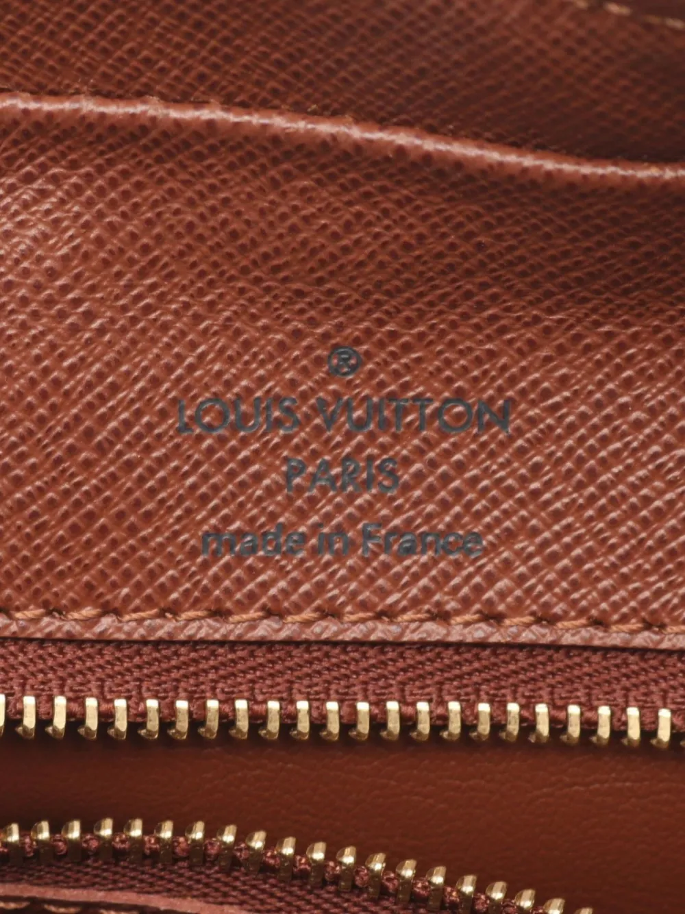 Pre-owned Louis Vuitton 2009 Nile Shoulder Bag In Brown