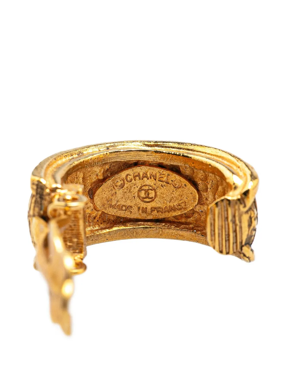 Pre-owned Chanel 1970-1980 Gold Plated Round Drop Clip On Earrings Costume Earrings