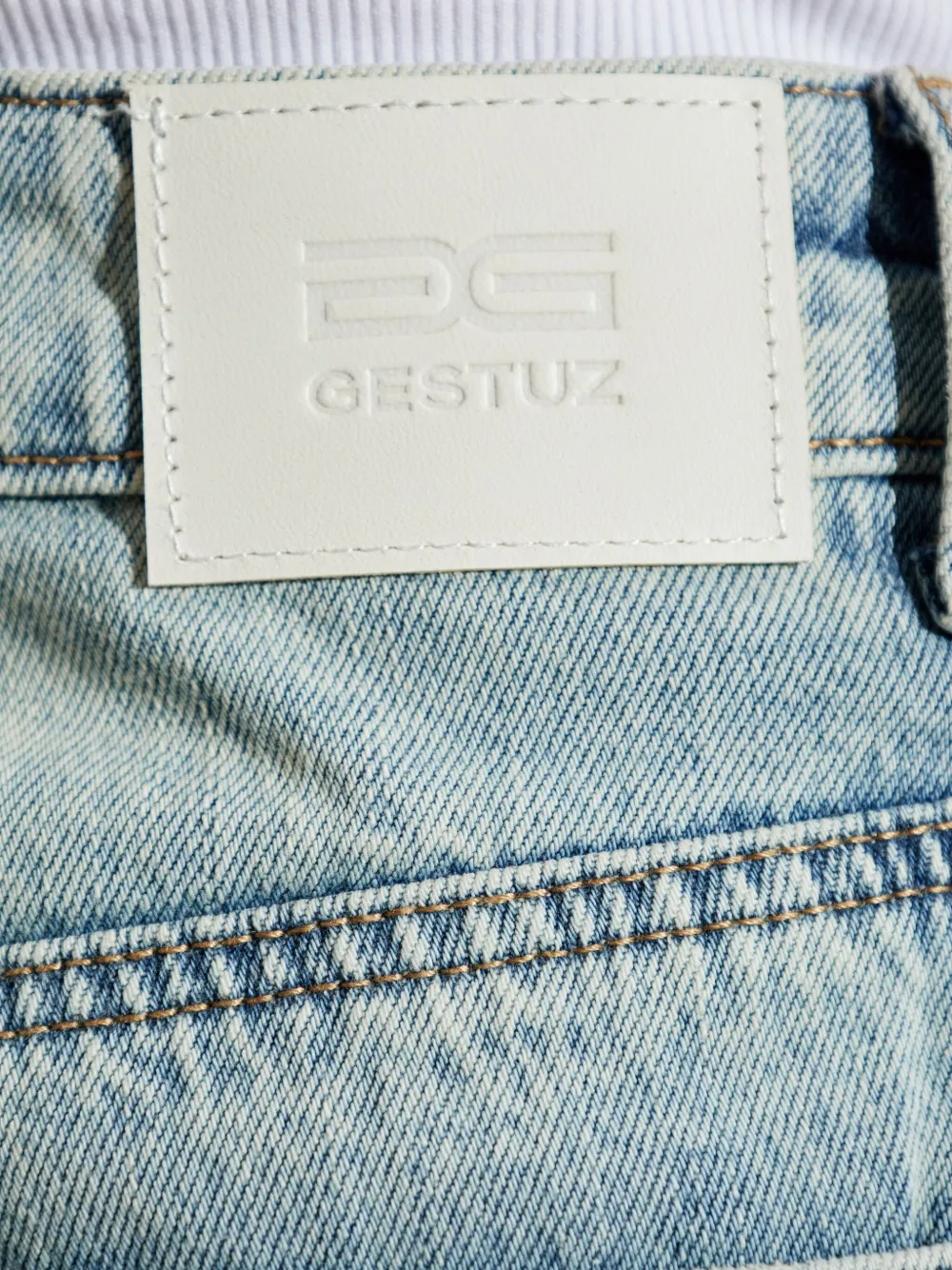 Gestuz Jeans met logopatch Blauw