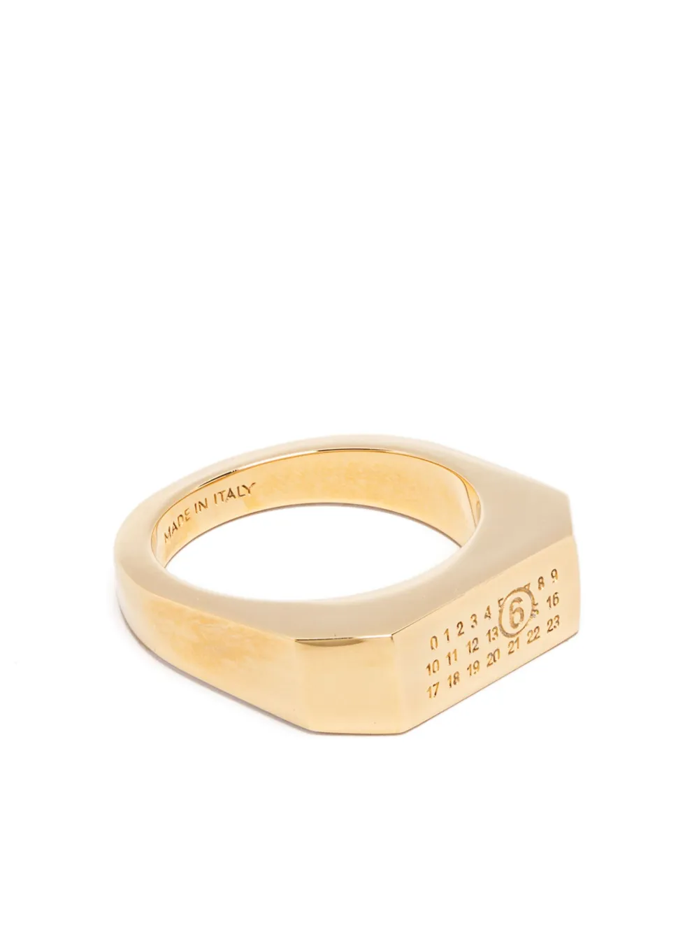 signet ring