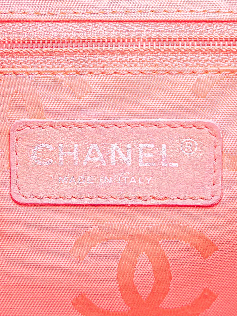 Pre-owned Chanel 2005-2006 Large Lambskin Cambon Ligne Tote Bag In 黑色