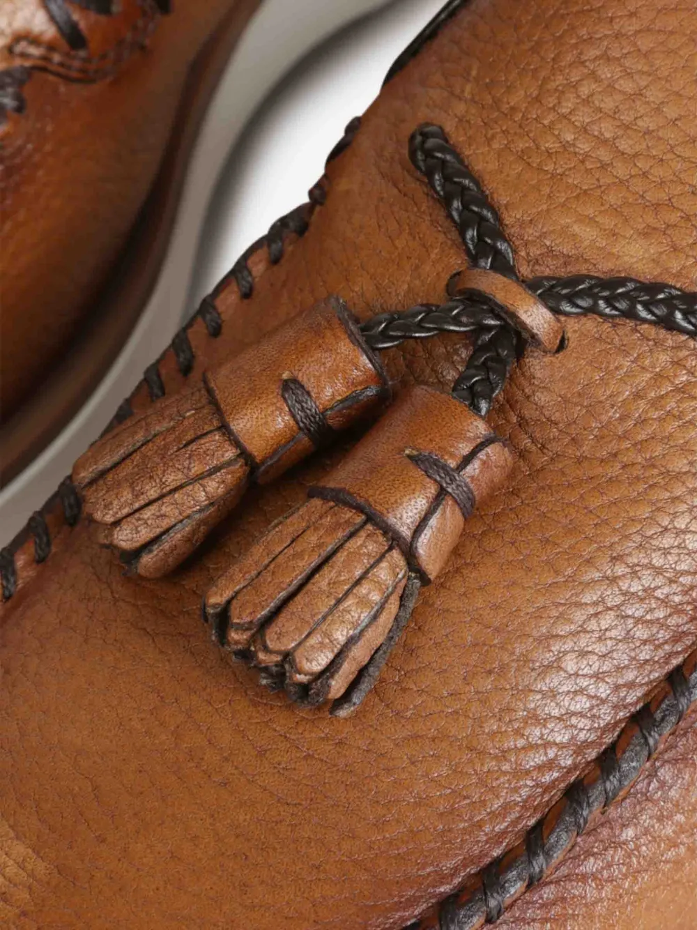 Santoni tassel-detail leather loafers Bruin