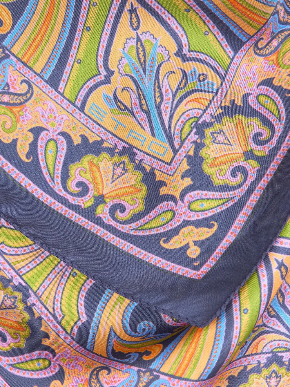 ETRO silk pocket square | Image 2
