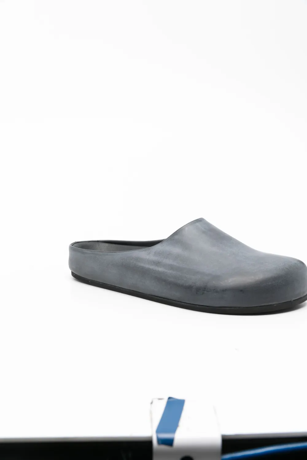 Represent leather slip-on mules | Image 2