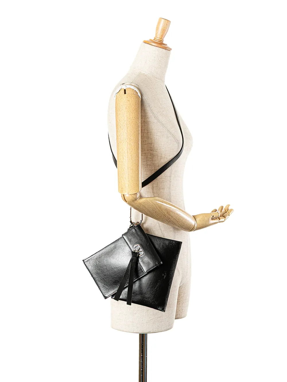Valentino Garavani Pre-Owned 2018-2024 Leather VRing Neck Pouch crossbody bag | Image 7