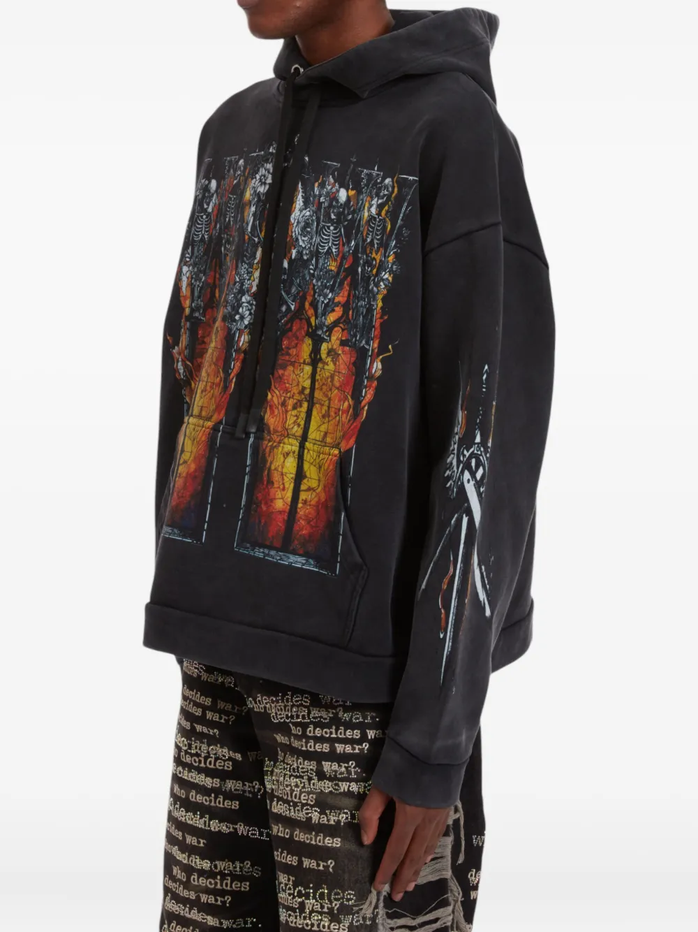 Who Decides War Hoodie met grafische print Zwart