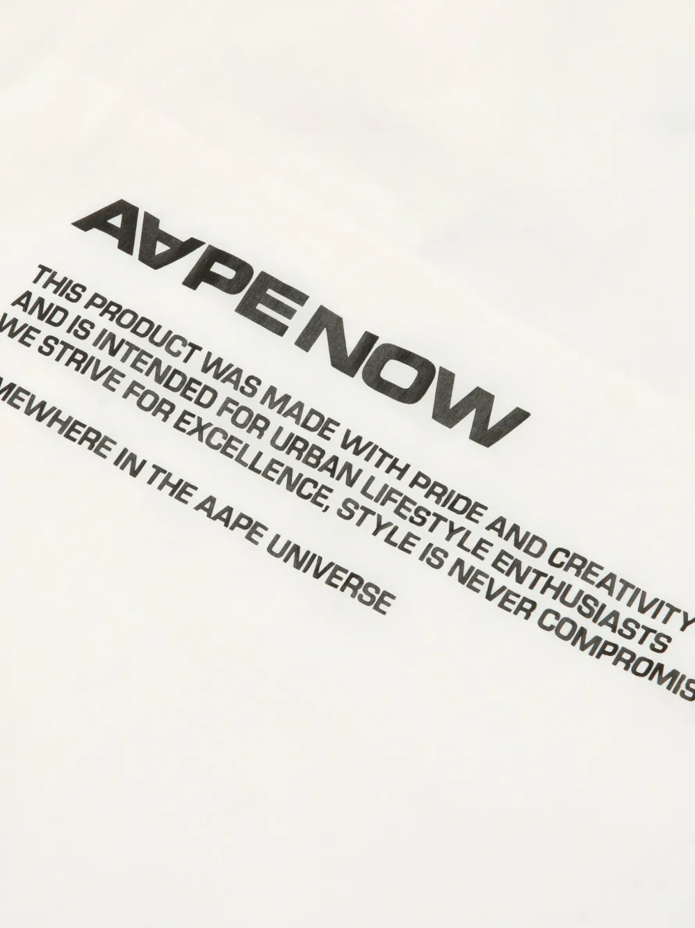 AAPE BY *A BATHING APE Jack met capuchon Wit