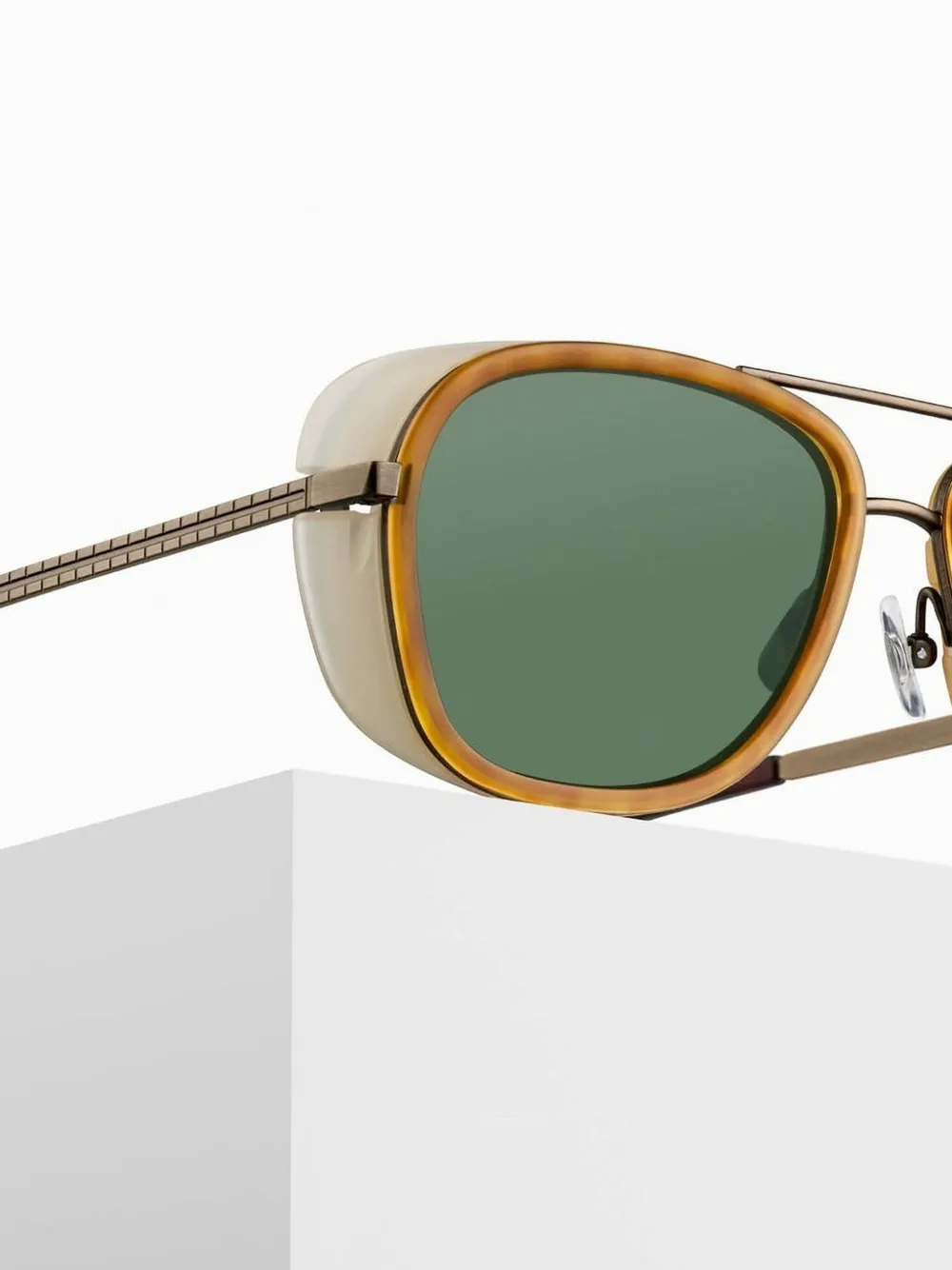 Matsuda M3023 zonnebril met vierkant montuur - Antique gold matte demi