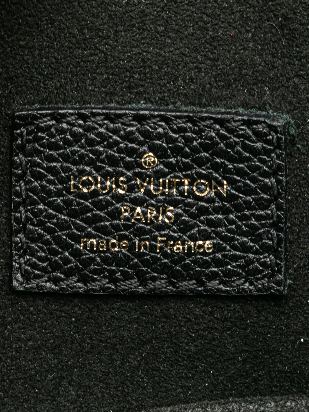 Pre-owned Louis Vuitton 2020 Monogram Empreinte Boite Chapeaux Souple Mm Crossbody Bag In Black