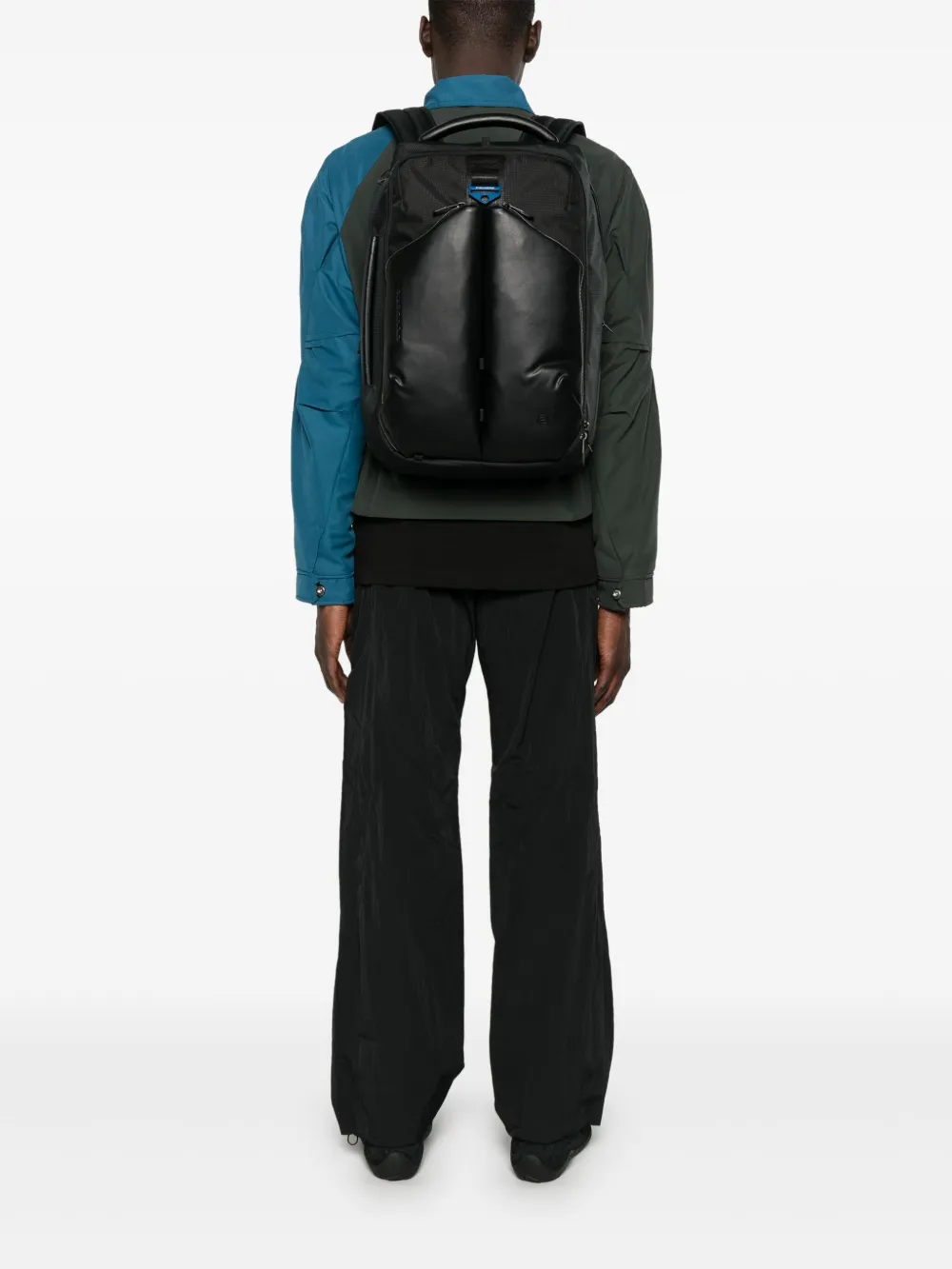 PIQUADRO 17 3" laptop rugzak Zwart