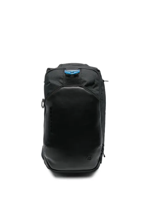 PIQUADRO iPad®mini-compatible sling bag