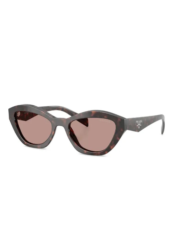 PRADA ブラウン キャットアイ サングラス ケース付き Prada Eyewear キャットアイ サングラス | ブラウン | FARFETCH JP