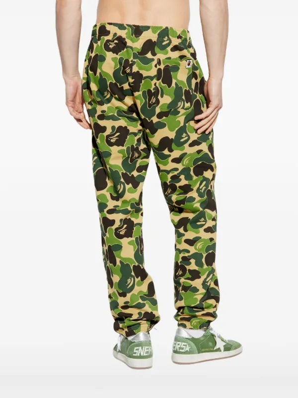 アベイシングエイプ　カーゴパンツ A BATHING APE - アベイシングエイプ ハーフカーゴパンツ 迷彩柄
