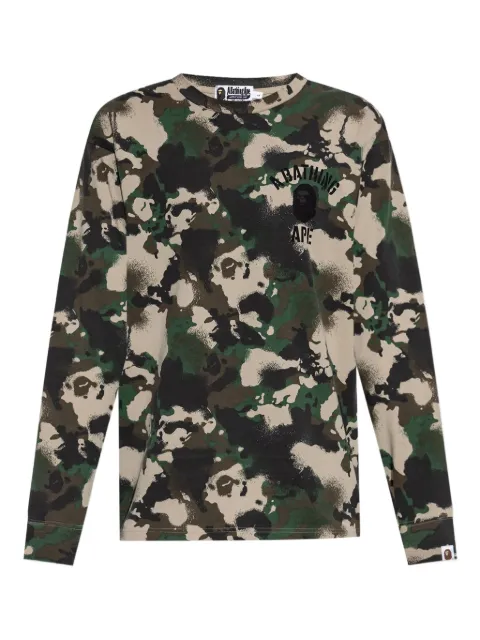 A BATHING APE® camouflage-print T-shirt