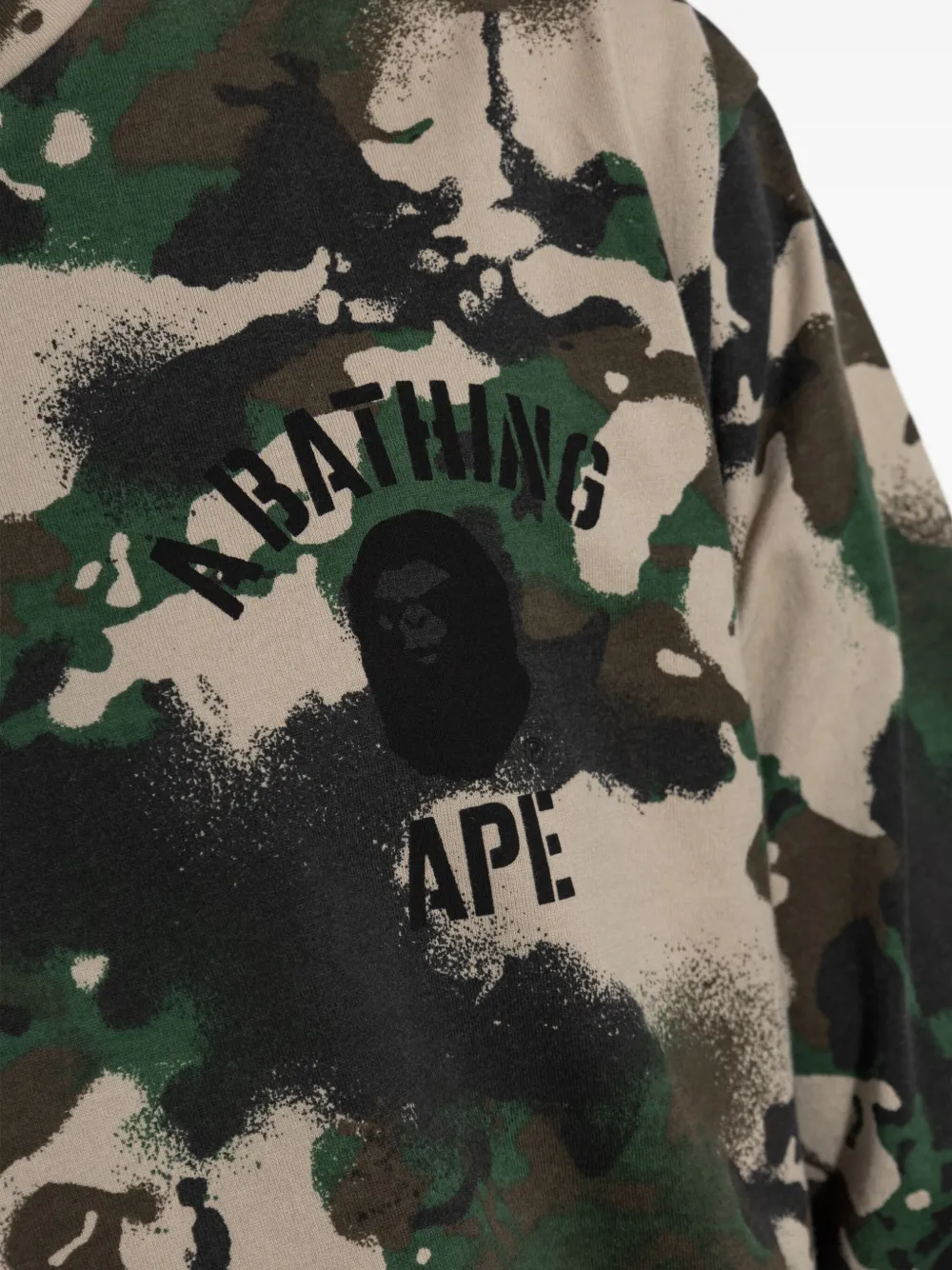 A BATHING APE T-shirt met camouflageprint Groen