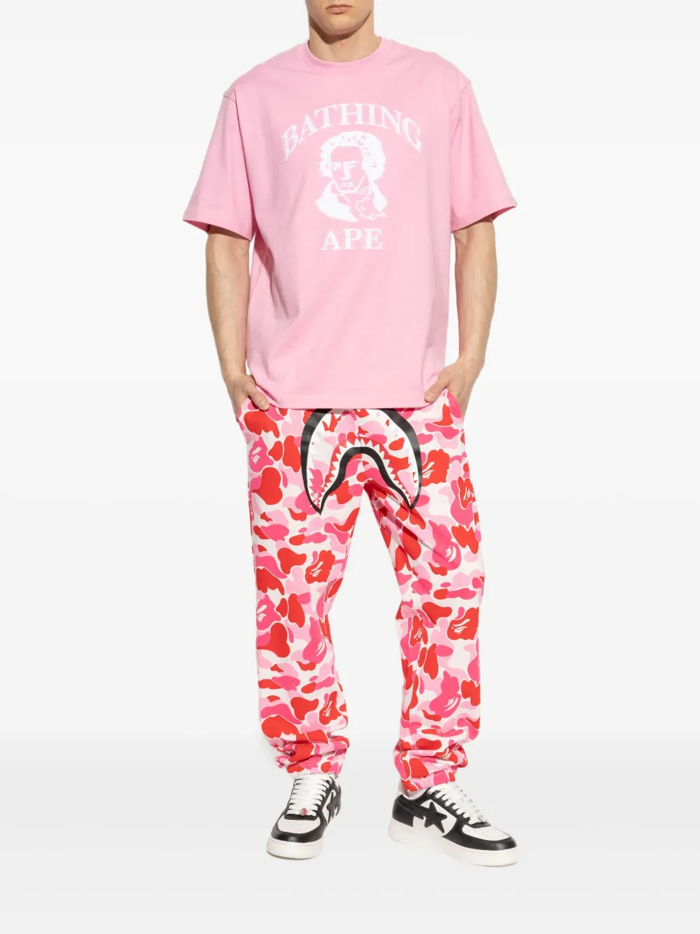 A BATHING APE graphic-print T-shirt - Roze