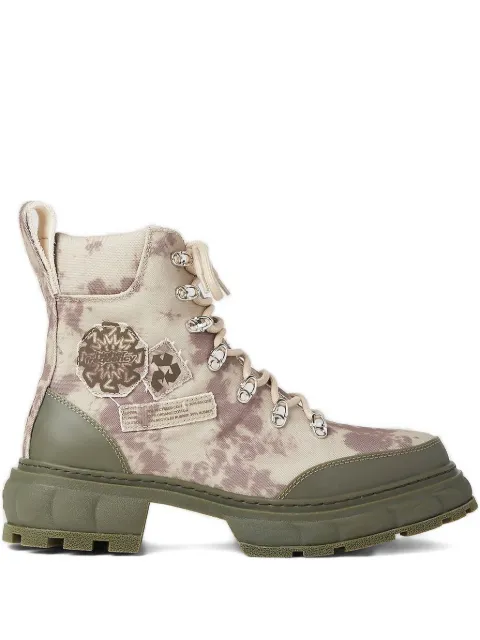 Virón botas con estampado militar y logo