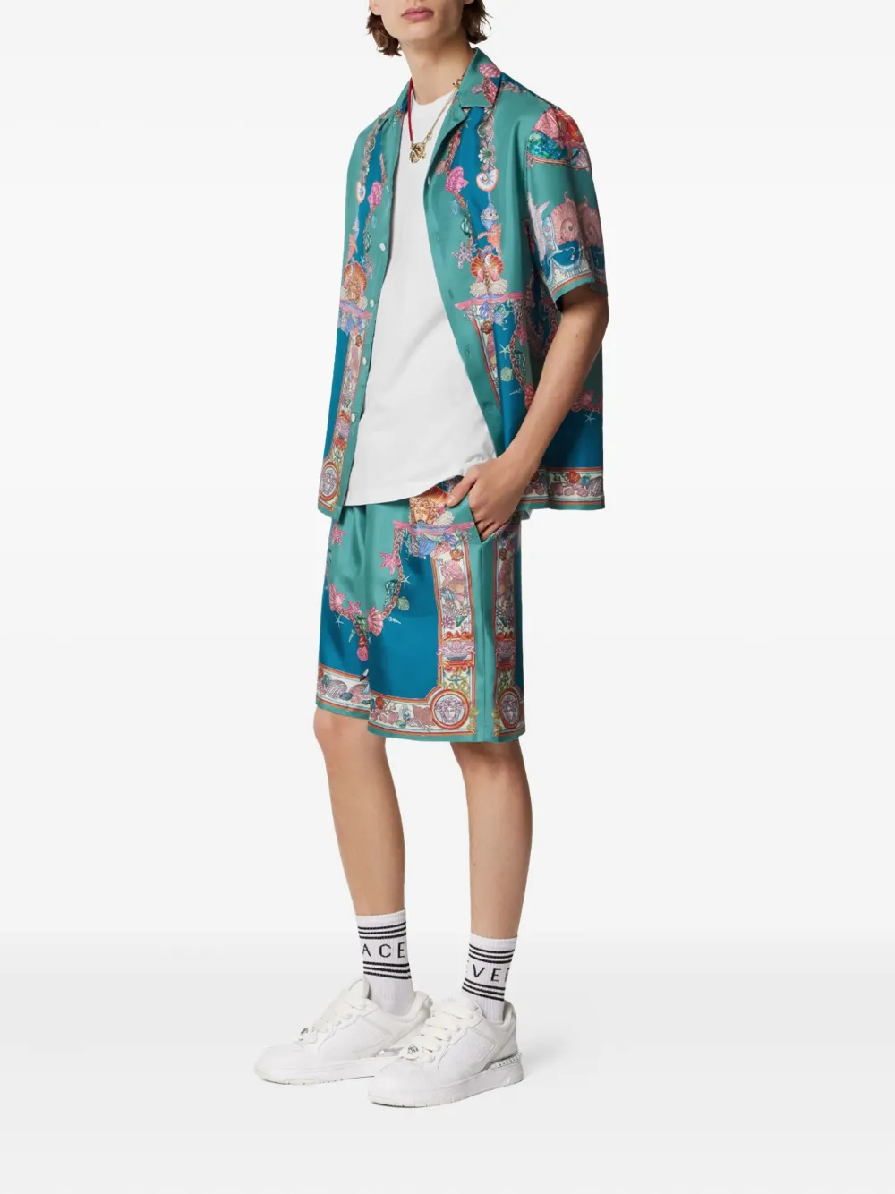 Versace Shorts met Coral Theatre-print - Groen
