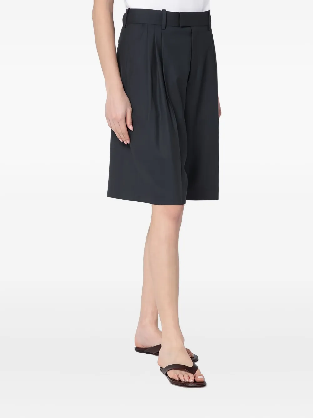 6397 Geplooide shorts Zwart