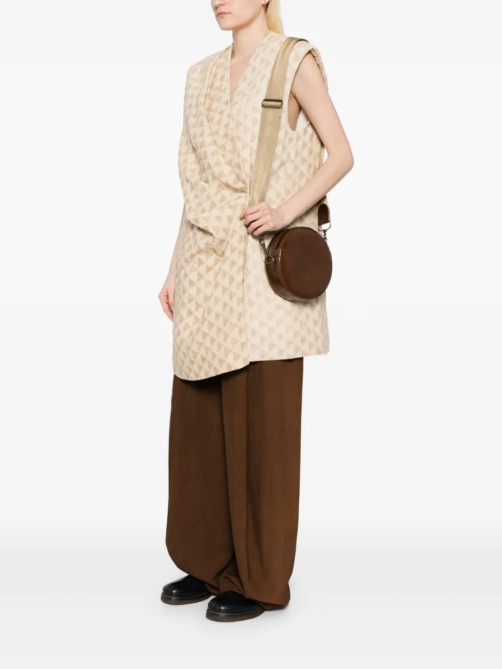 Uma Wang small round crossbody bag | Image 2