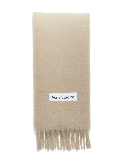 Acne Studios mascada con flecos