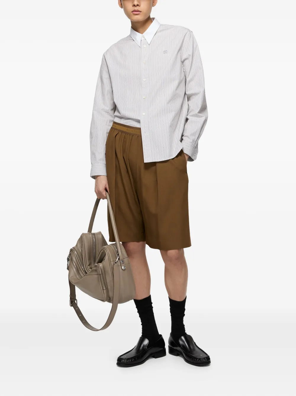 Acne Studios pleated wide-leg shorts | Bermuda Shorts | Image 2