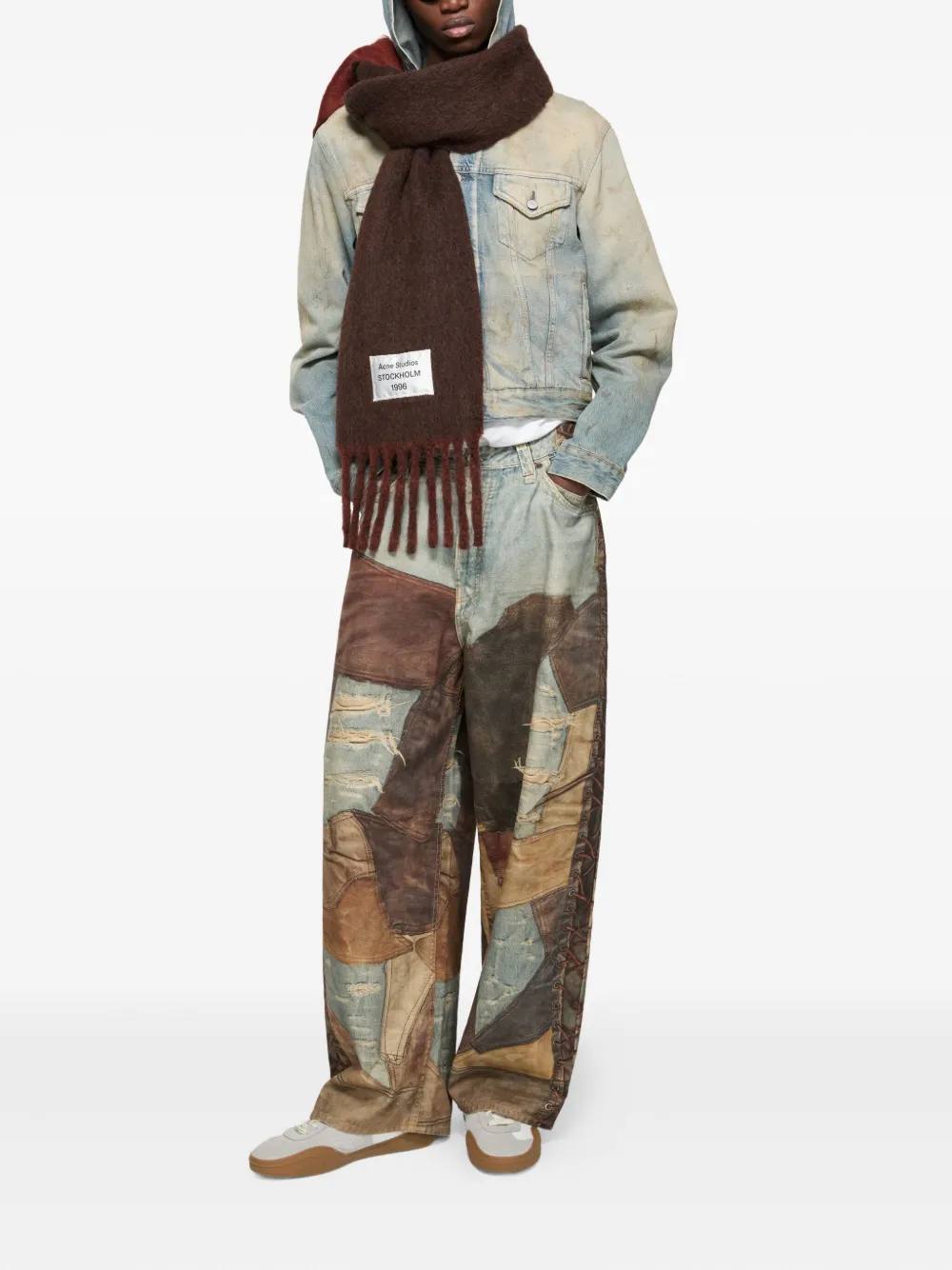 Acne Studios Tweekleurige sjaal Bruin