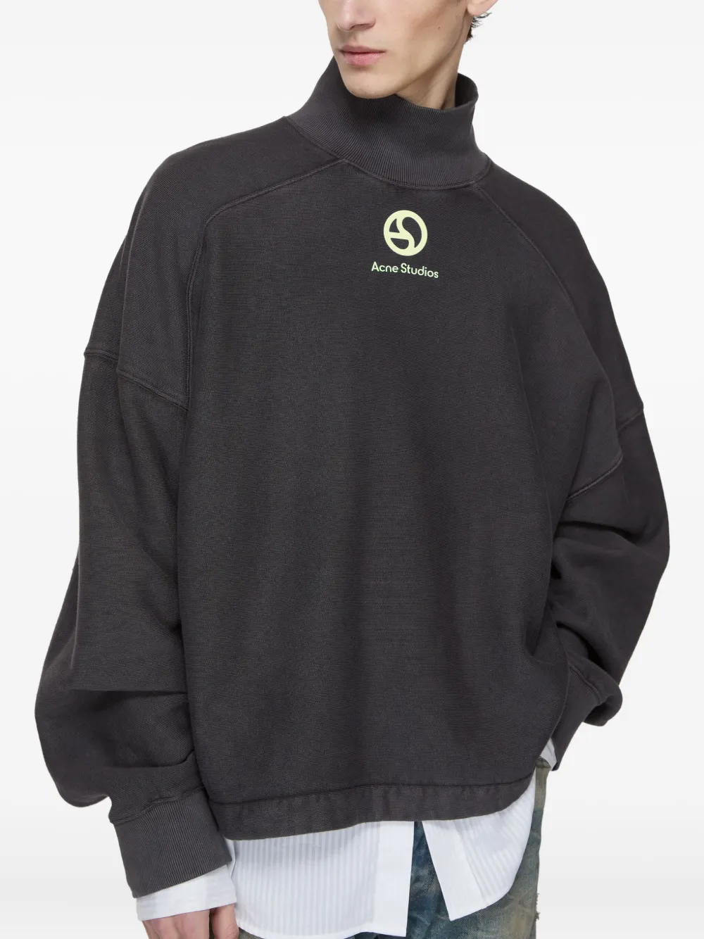Acne Studios logo-print high-neck sweater Grijs