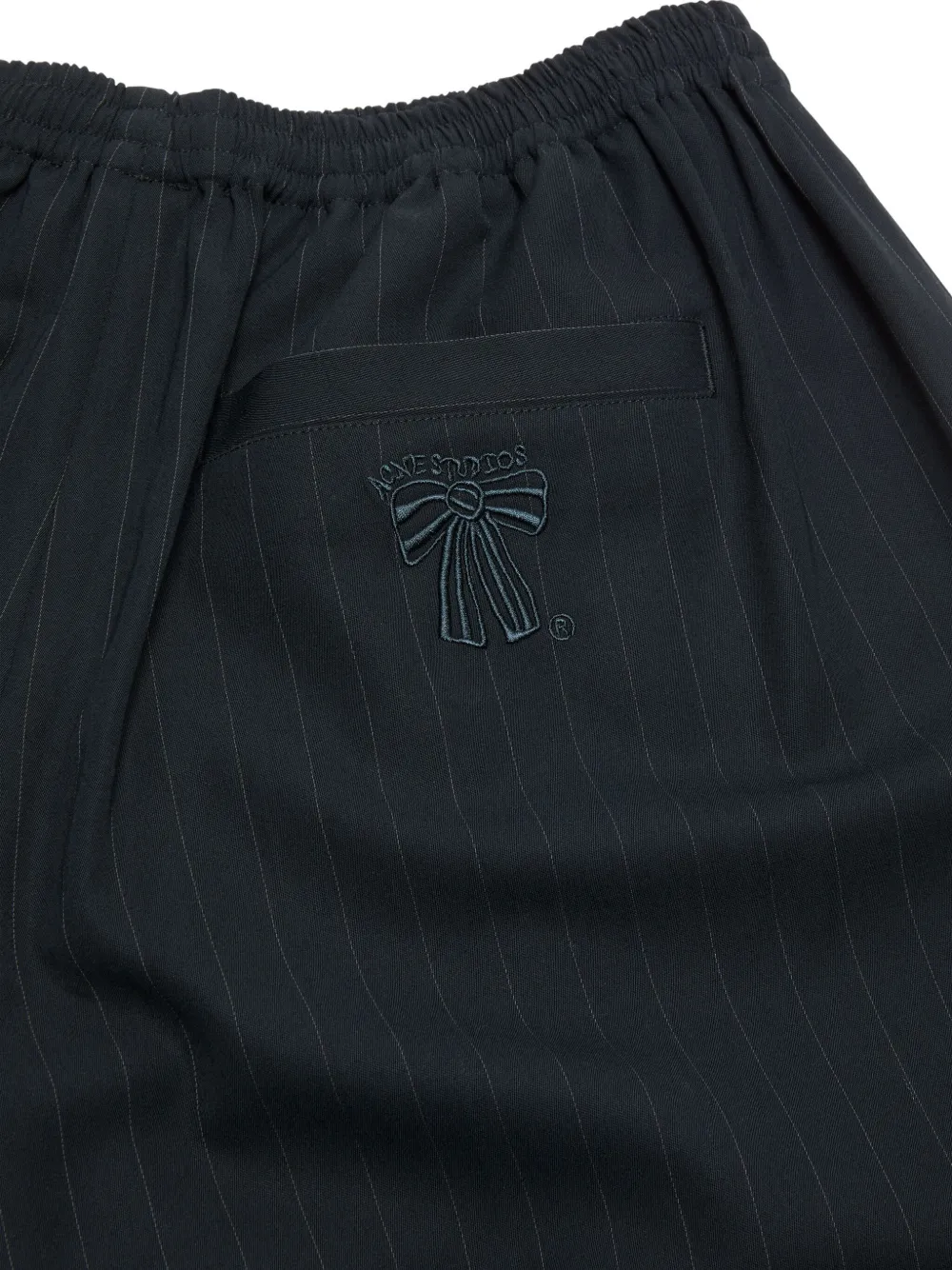 Acne Studios Shorts met krijtstreep Blauw