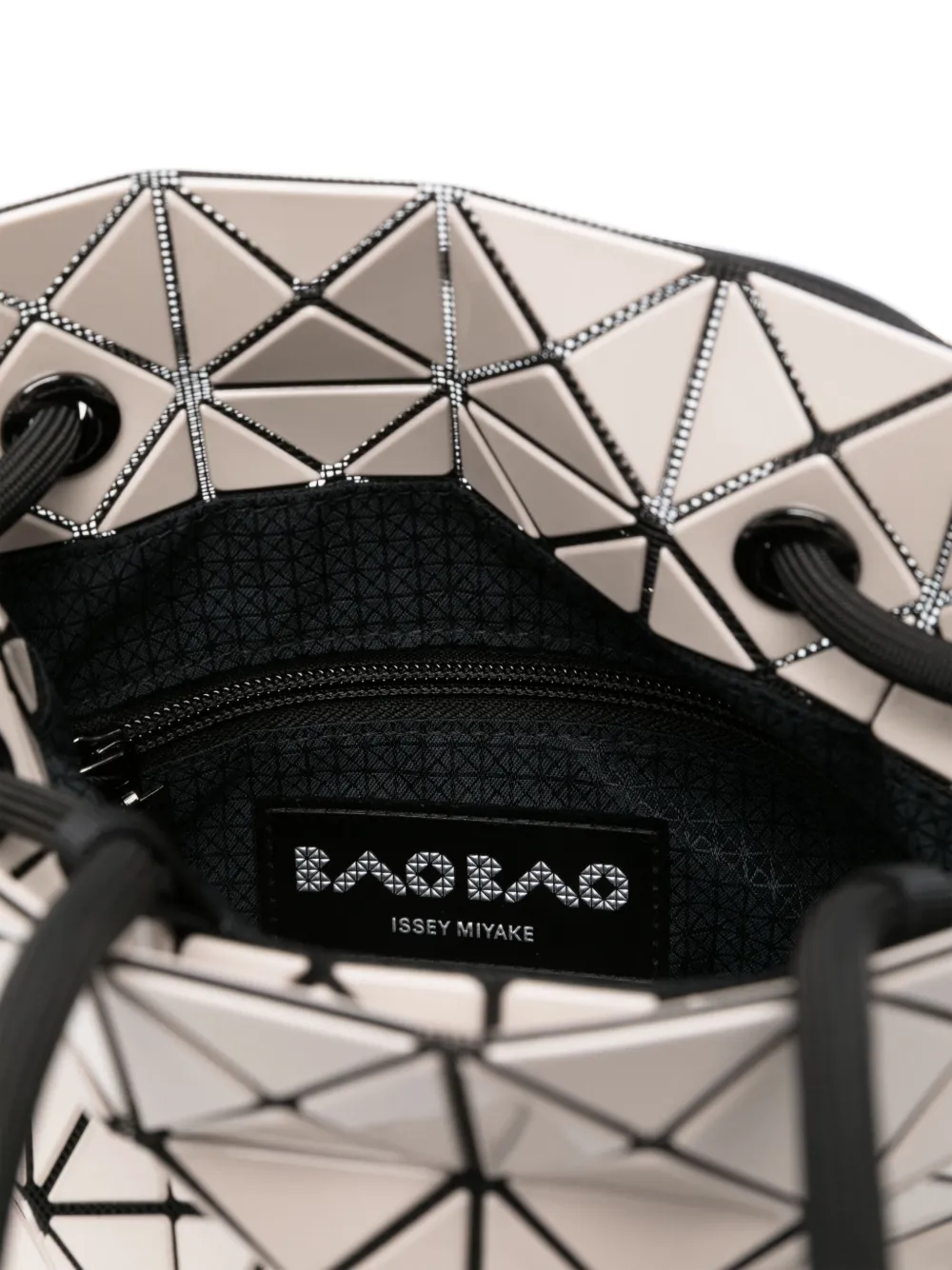 Bao Issey Miyake Bucket-tas met geometrisch patroon Beige
