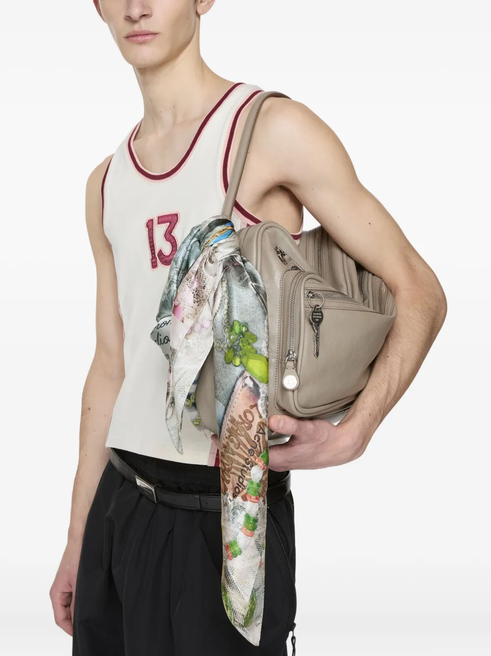 Acne Studios Sjaal met patchwork en parel Wit