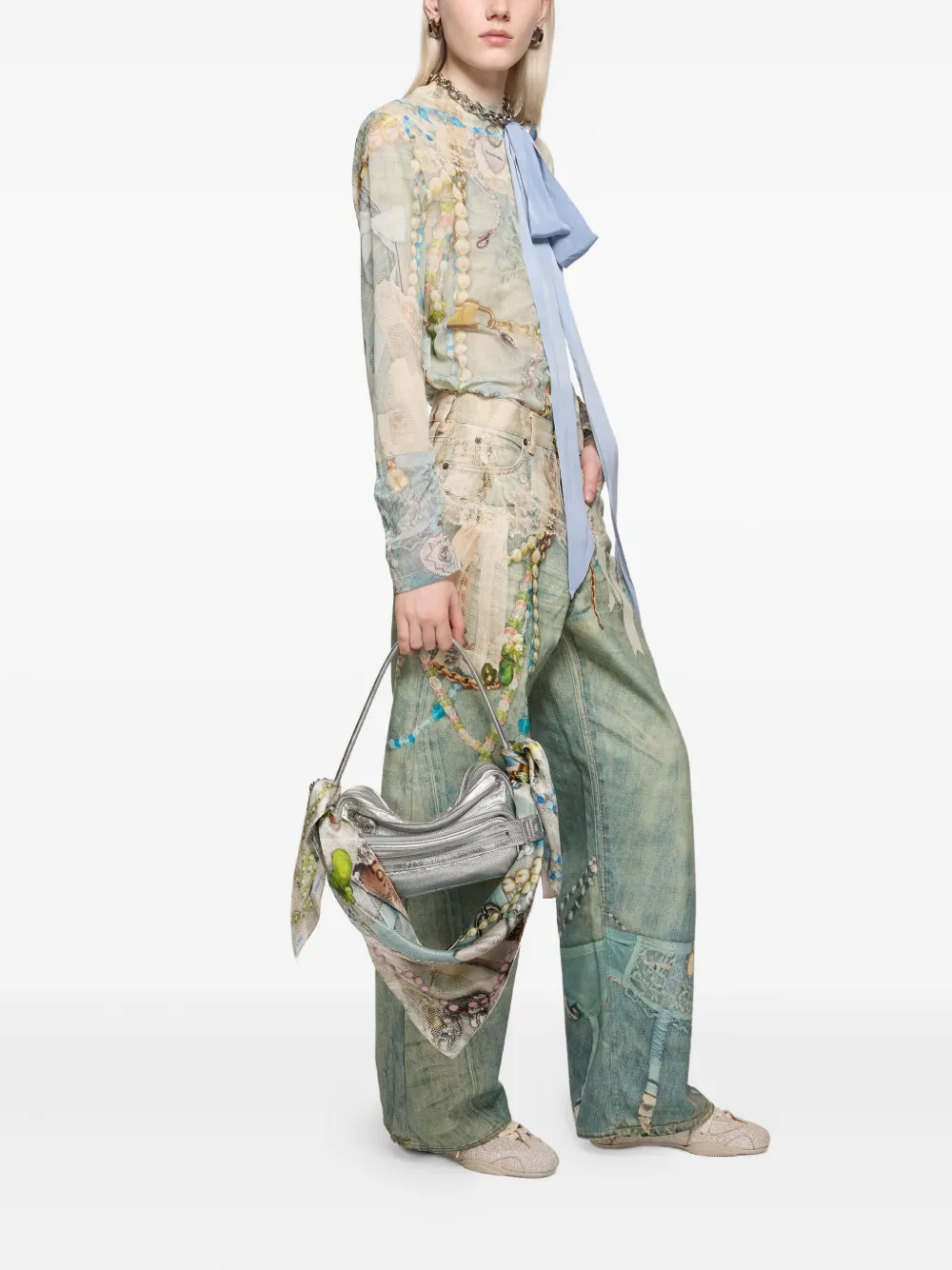Acne Studios Sjaal met patchwork en parel Wit