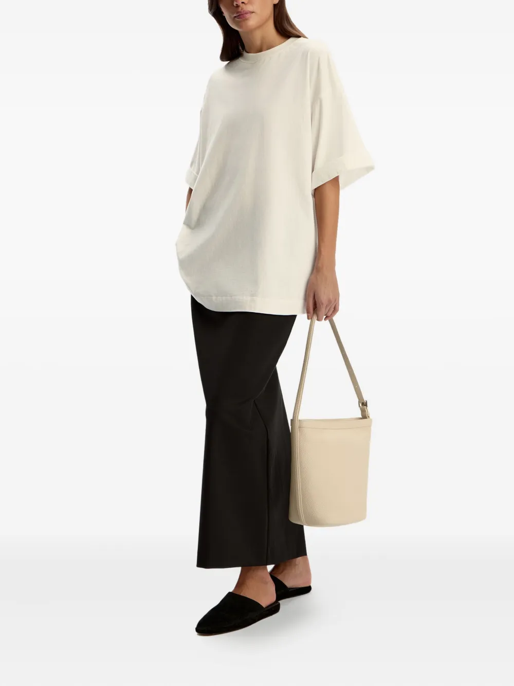 12 STOREEZ leather bucket bag | Image 2