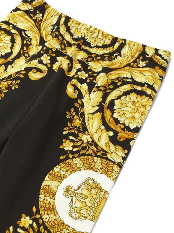 15569✨タグ付き✨ヴェルサーチ バロック 総柄 ロゴ スパッツ レギンス Versace Kids バロック レギンス | ブラック | FARFETCH JP