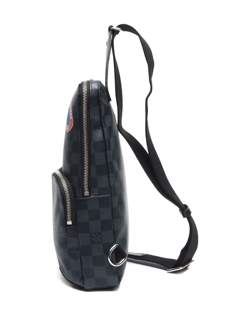 Pre-owned Louis Vuitton 2017 Avenue Sling Crossbody Bag In Black