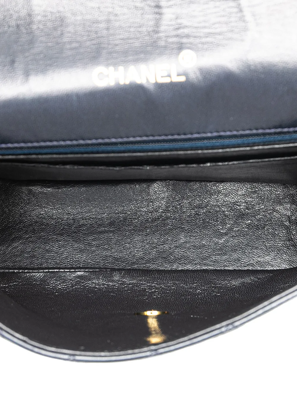 CHANEL Pre-Owned 1986-1988 CC Quilted Lambskin Round Flap crossbody bag | Bags | Image 4