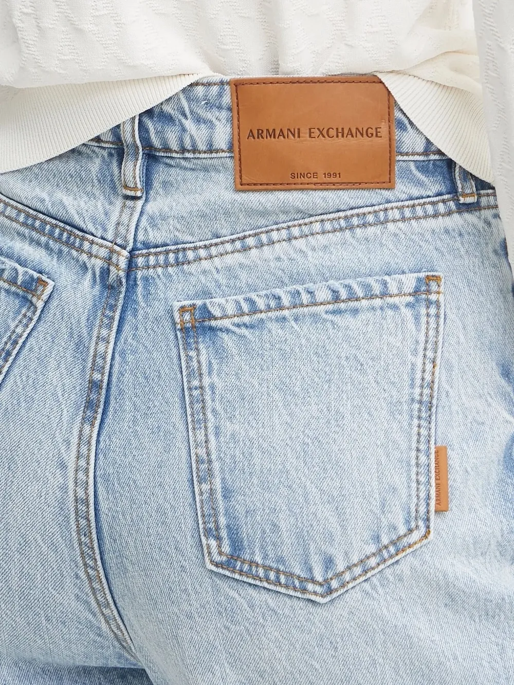Armani Exchange Denim jeans met logopatch en lichte wassing Blauw